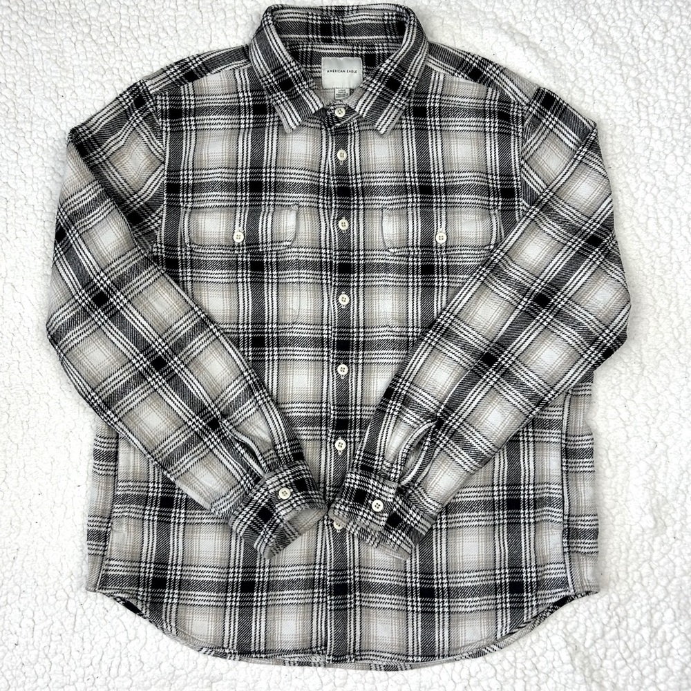 American Eagle Flannel Jacket Men's L Beige Black Plaid Pockets Preppy Shacket